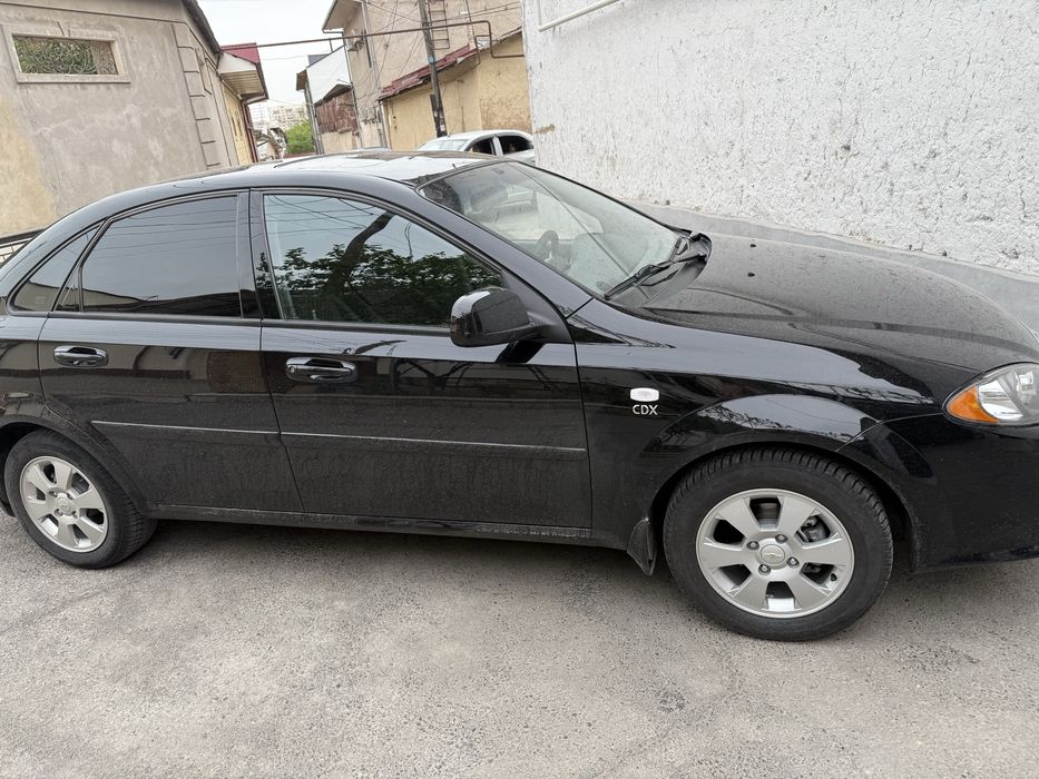 Jentra Arenda Renta kar