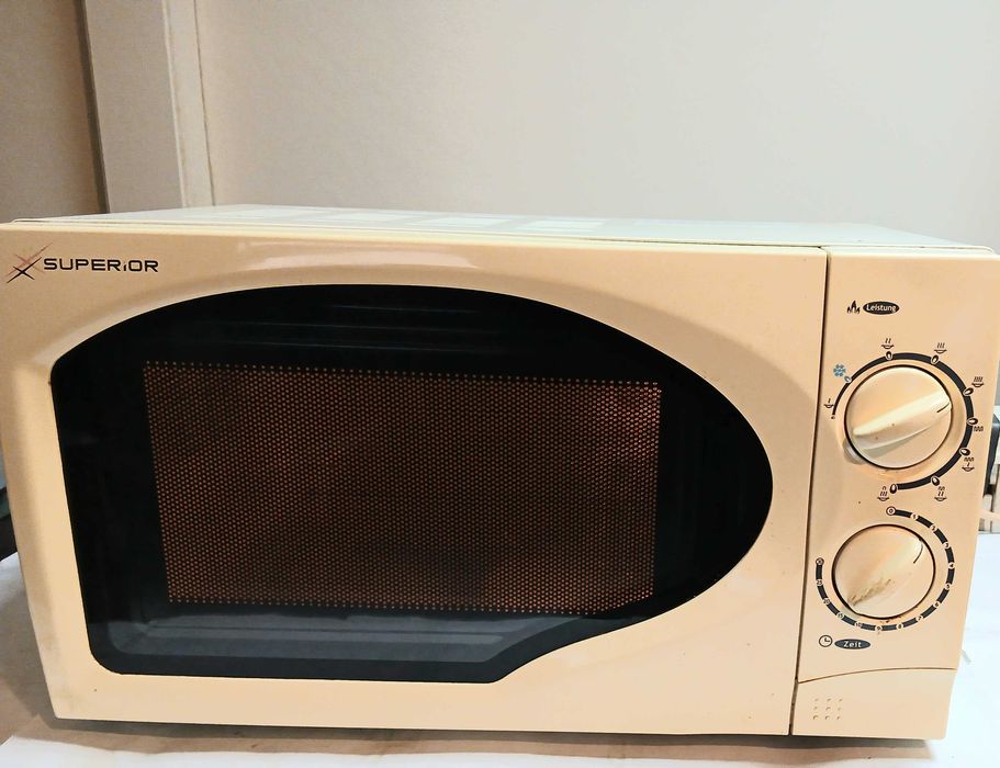 Микровълнова SUPERIOR с грил