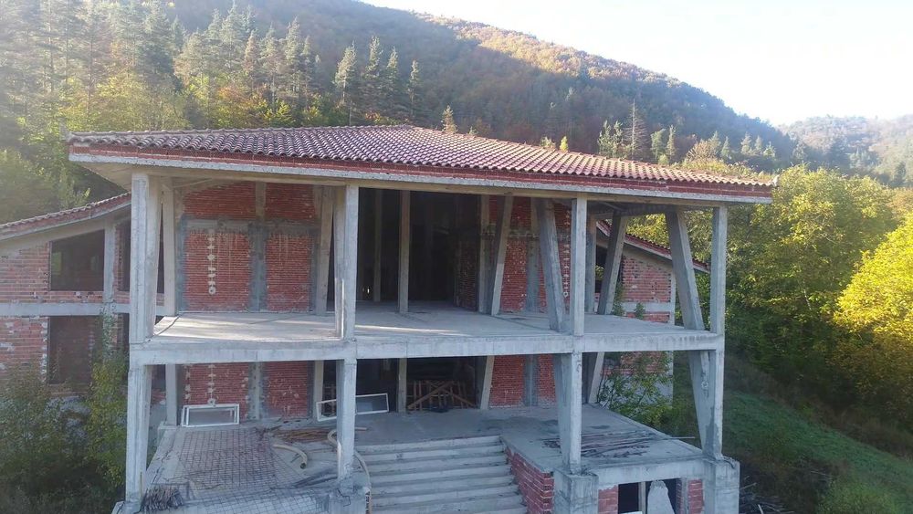продавам имот намиращ се в село Смилян