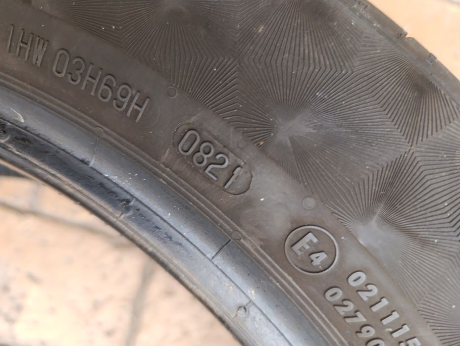 Летни гуми Continental 215/55/17 Premium contact 6