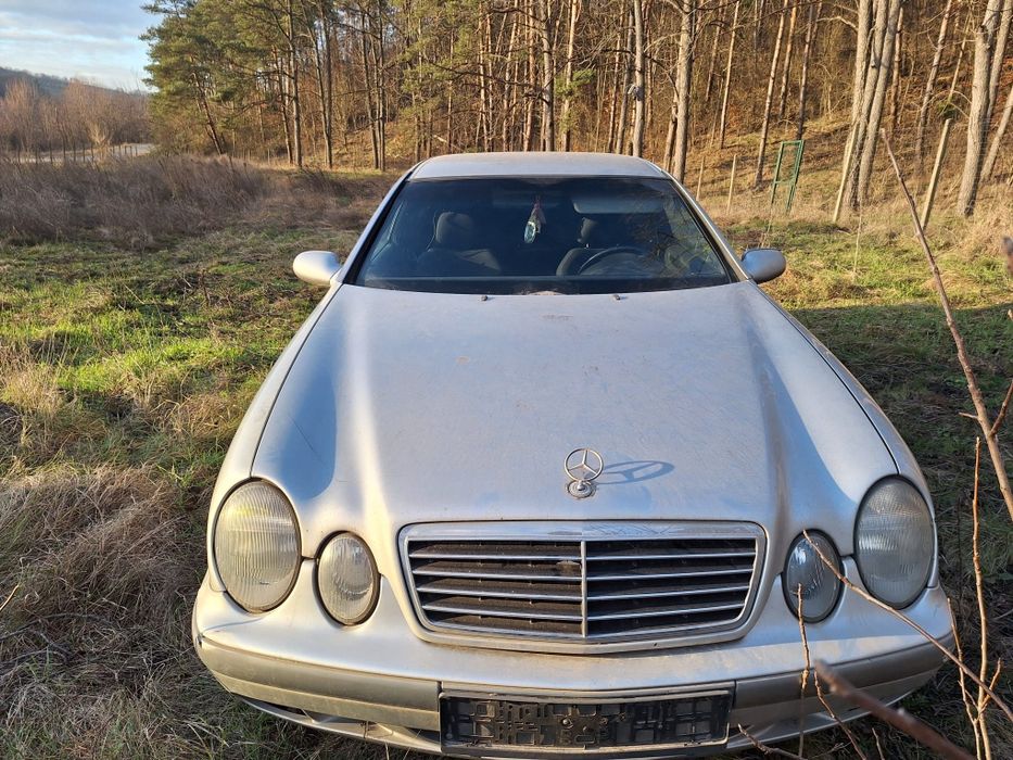 MERCEDES-BENZ CLK-Class