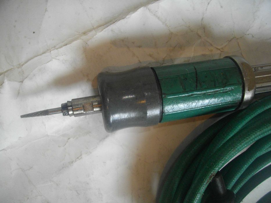 Стойка Бормашина Гилотина Пневматичен Прав Шлайф  Циркуляр Прес Клещи