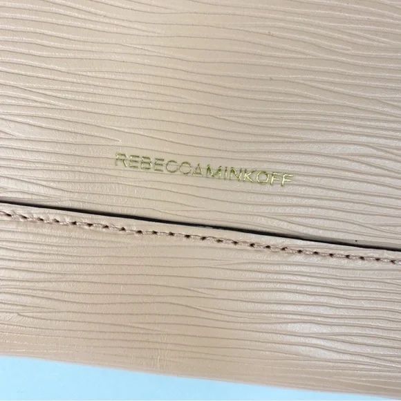 Клатч-конверт Rebecca Minkoff Leo Peach