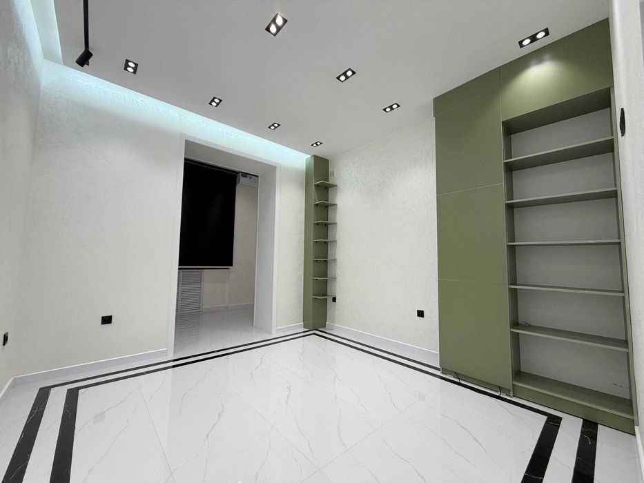 Продаётся помещение 55м2 Ориентир: Стадион Старт, Breadly