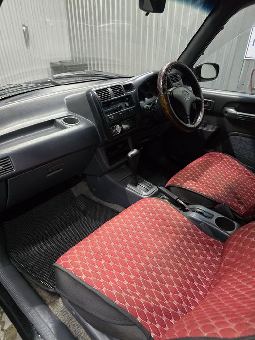 Продам тойота раф 4