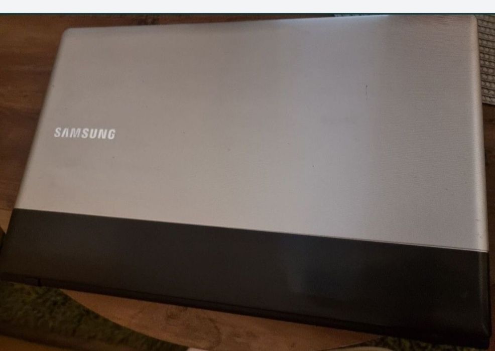 Laptop Samsung 300 E 15,6 inch