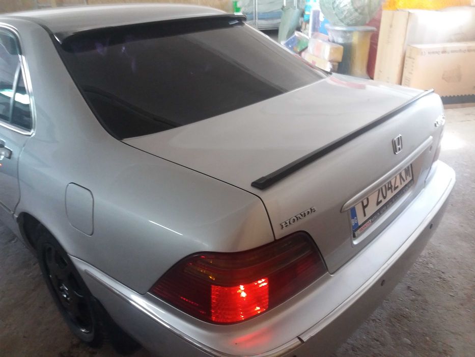 Honda legend K9 din 2000 anul + piese dezmembrare