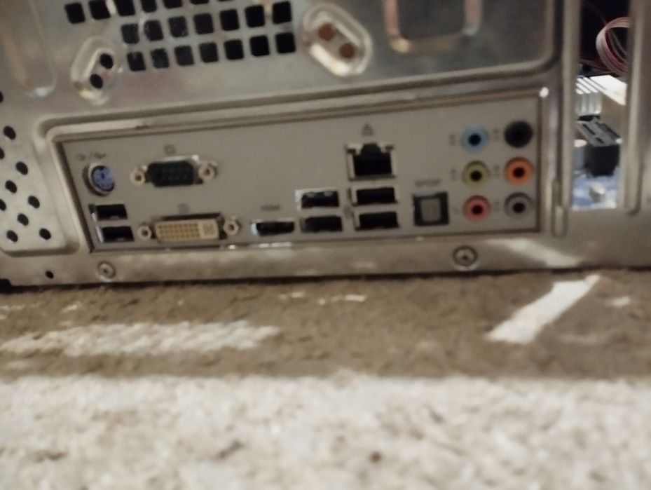 Foxconn H55MX-S + процессор i3-530