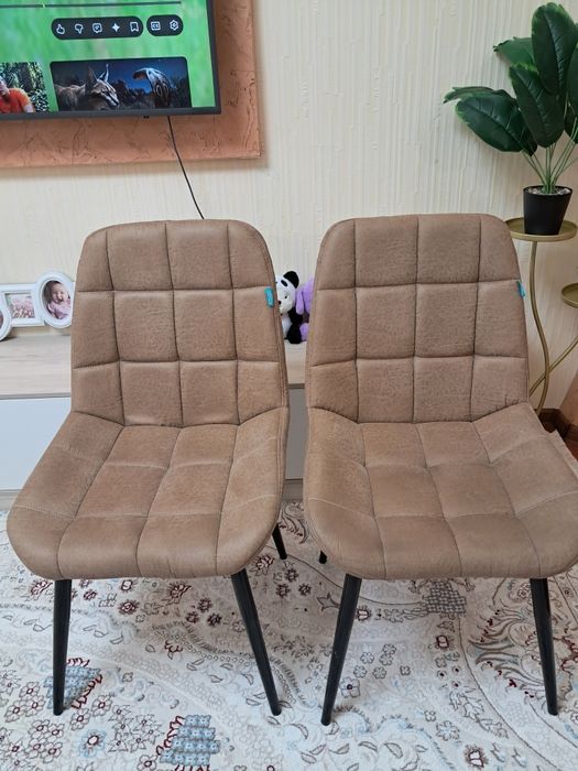 Продам стулья 6 штук