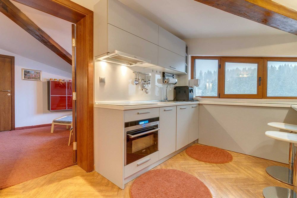 Продава се Четиристаен апартамент в к.к. Пампорово - 143 кв.м за 1119 €/кв.м - Снимка #3