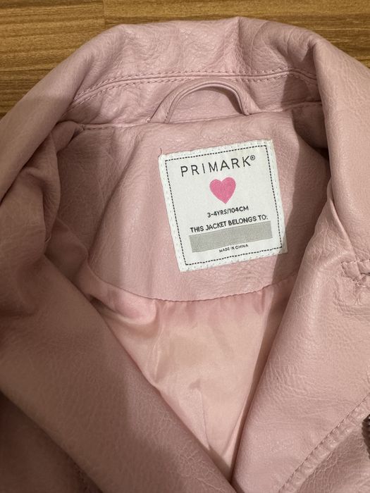 Кожаные/джинсовые курточки на девочку 4 года