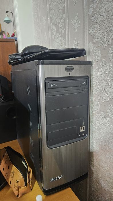 Продается компьютер настольный