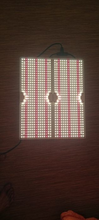Продам led лампу