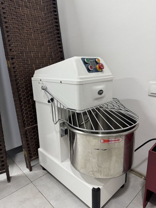 Тестомес спиральный 30л