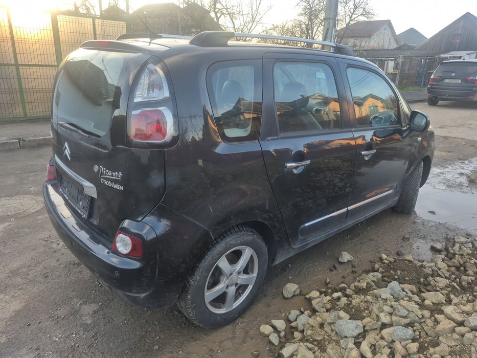 Citroen Picaso/An 2011/1.4Benzina/140000Km/Invarte dar nu porneste