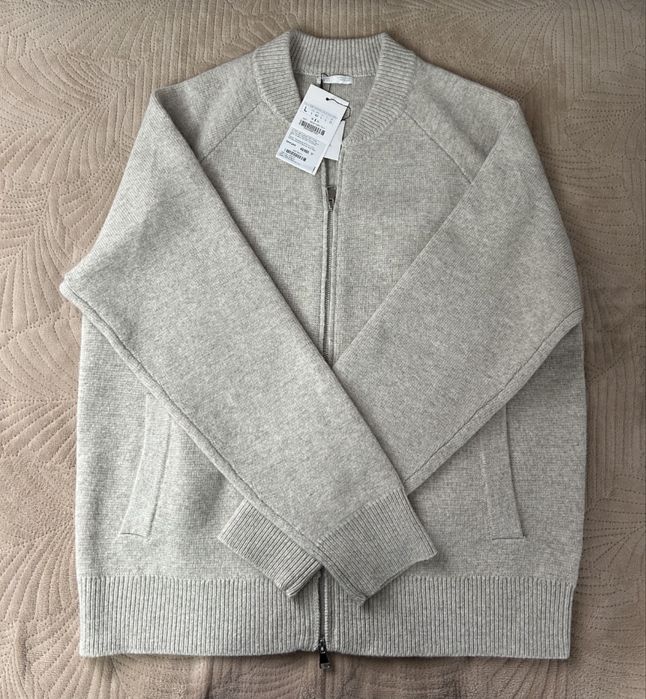 Продам новый кардиган Zara