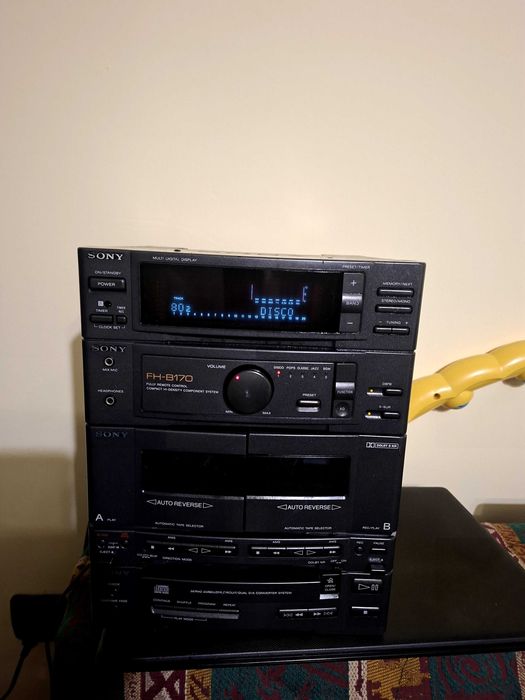 SONY FH-B170 RETRO STEREO UREDBA,с отделящи се тонколони