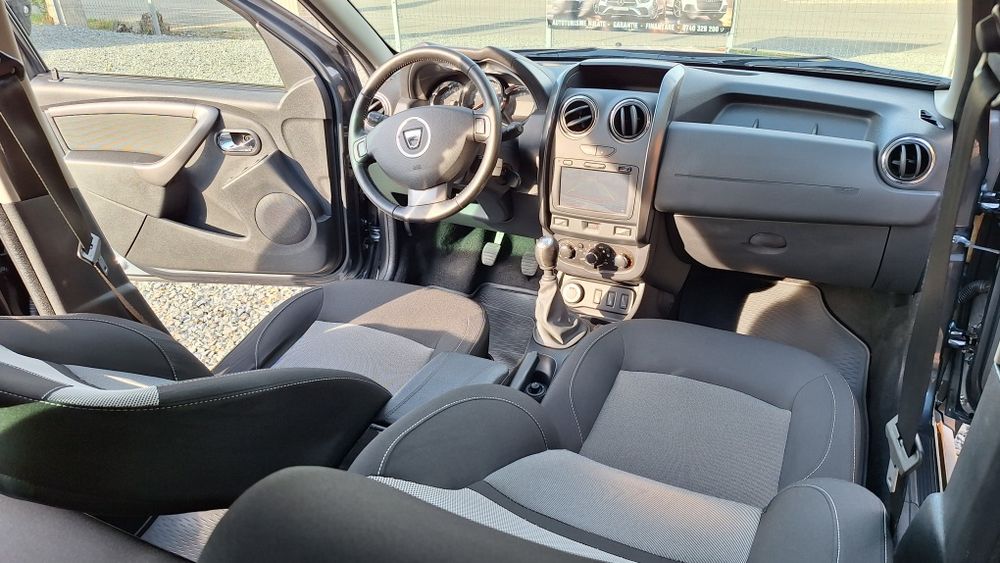 Dacia Duster 2016 4x4 1.5 Dci 110 CP Euro6 Prestige Navi Cameră Senzori Cârlig
