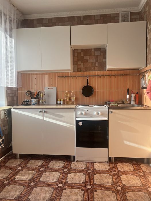 Продам 4-комн квартиру
