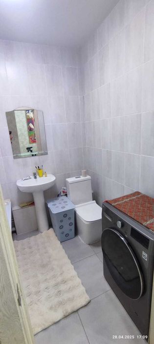 3-комн Береке, д.52  6/9 98 м2