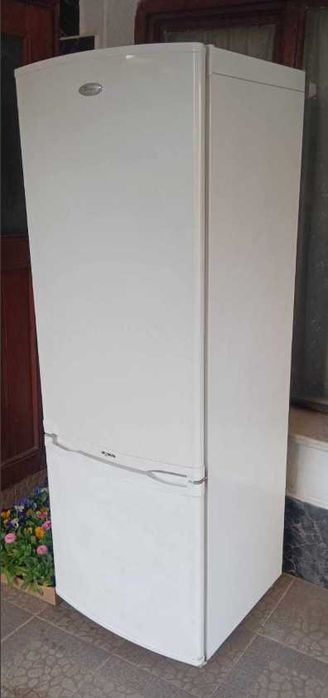 Хладилник Whirlpool