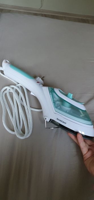 Fier de călcat pentru voiaj