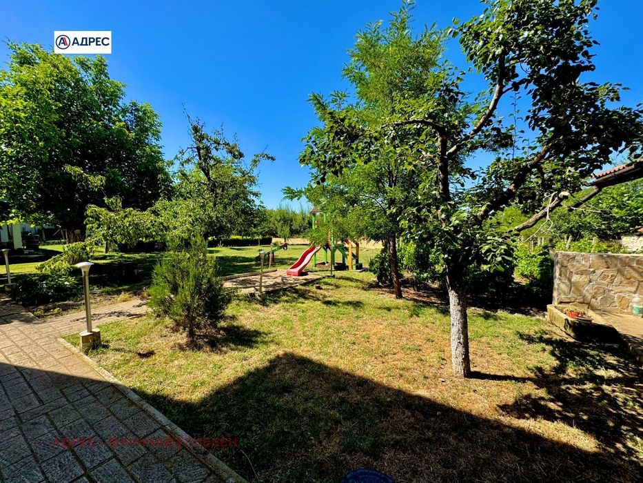 Продава се Къща в с. Сираково, Област Враца - 400 кв.м за 375 €/кв.м - Снимка #6