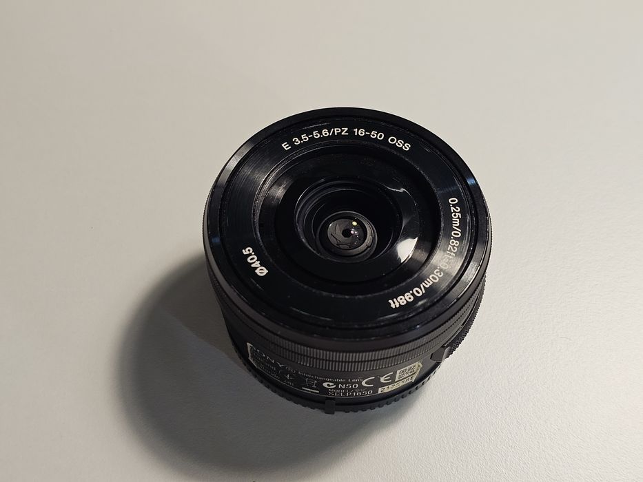 Obiectiv Kit Sony 16-50mm F3.5-5.6 PZ OSS