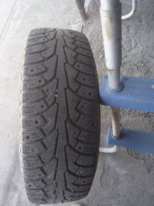 Продам резину 4шт я225/65R17