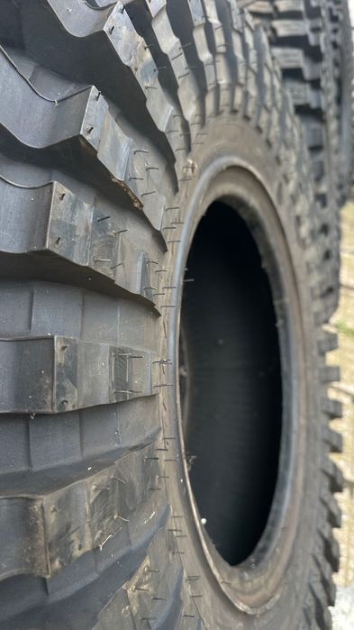 Гуми MAXXIS TREPADOR M8060 37x12.50R17LT – 4 бр. чисто нови