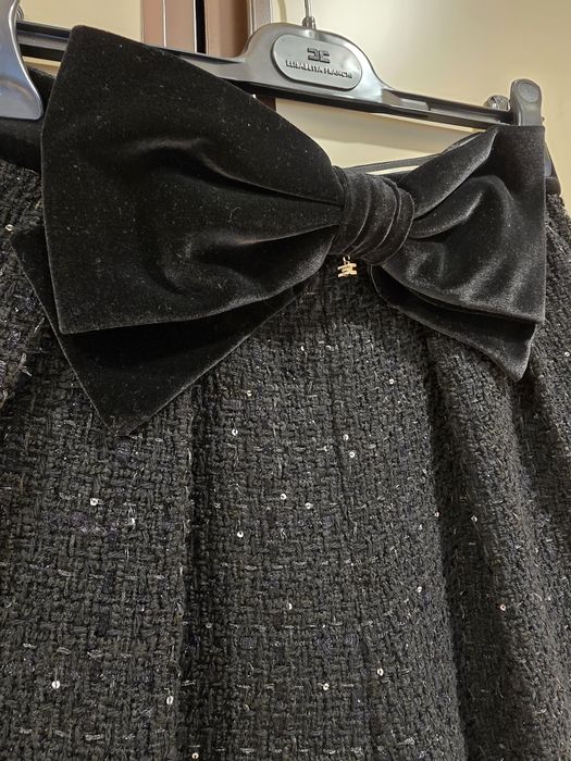 Elisabetta Franchi  tweed and velvet shorts