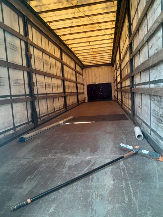 Vand cuplaj mega :  cap tractor volvo si semiremorca krone