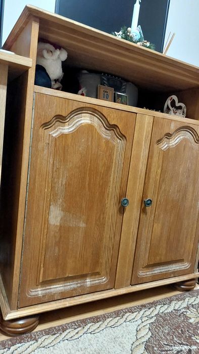 Mobila lemn masiv dormitor