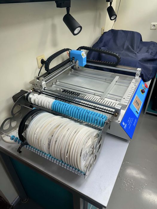Pick and place Charmhigh CHM-T36