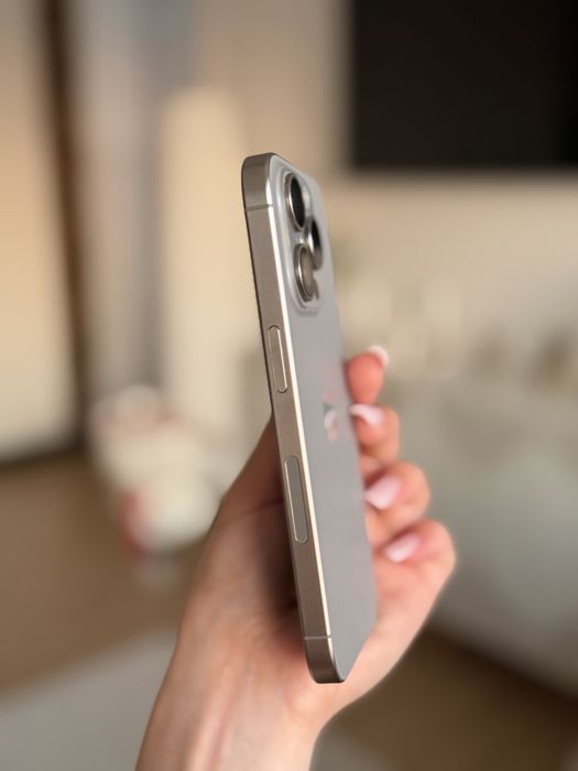 iPhone 15 Pro 128GB Natural Titanium — Impecabil