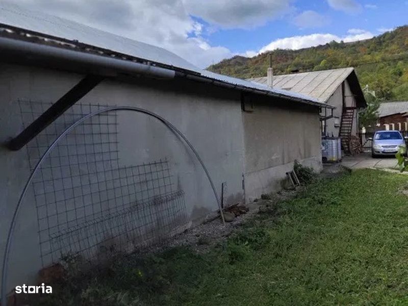 Casă, anexa, teren 1.500 mp - Lunca Mare, Șotrile, 75.000 € negociabil