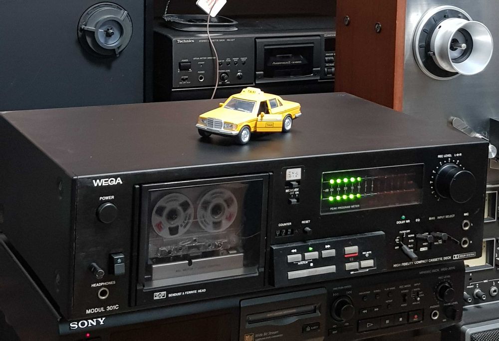 Casetofon Deck Audio Natural Sound Stereo Vintage SONY WEGA 301C
