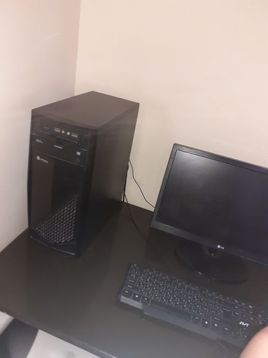 Deyarli yangidek koʻp ishlatilmagan , hamma narsasi joyida usta krmgn