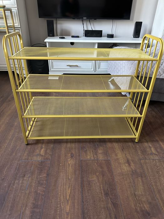 Продам золотистую этажерку для обуви