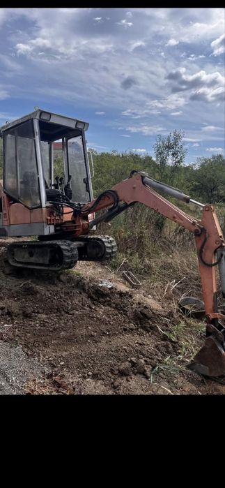Vând miniexcavator