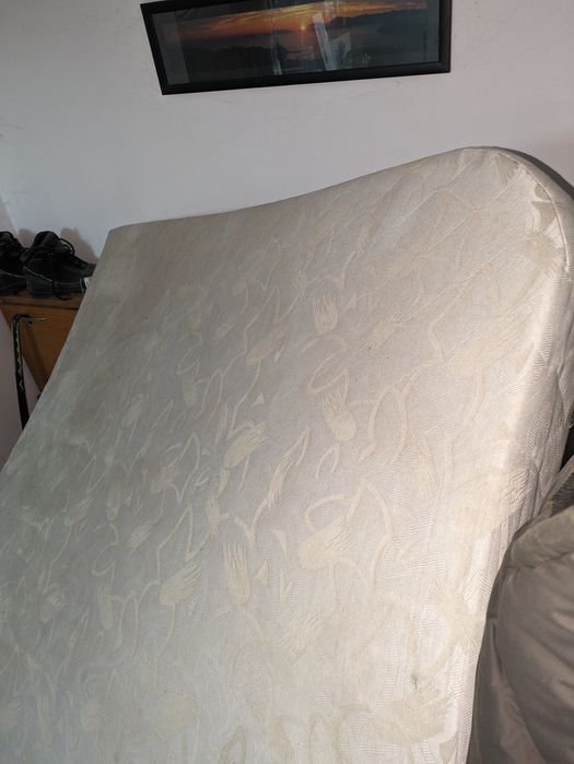 Vând saltea pat rulotă