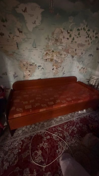 Кровать односпальный