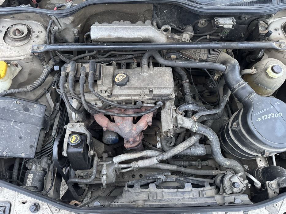 Reno Megan 1.6i 90hp 1997г На Части