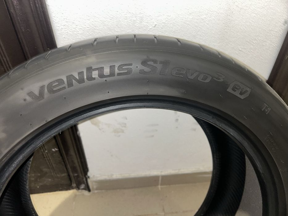 Hankook Ventus S1 evo3 255/45/19 - 104W