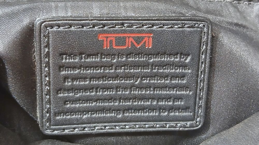 Мъжка кросбоди чанта  Tumi