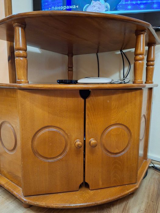 Ъглов фоно шкаф с размери 65/65/70