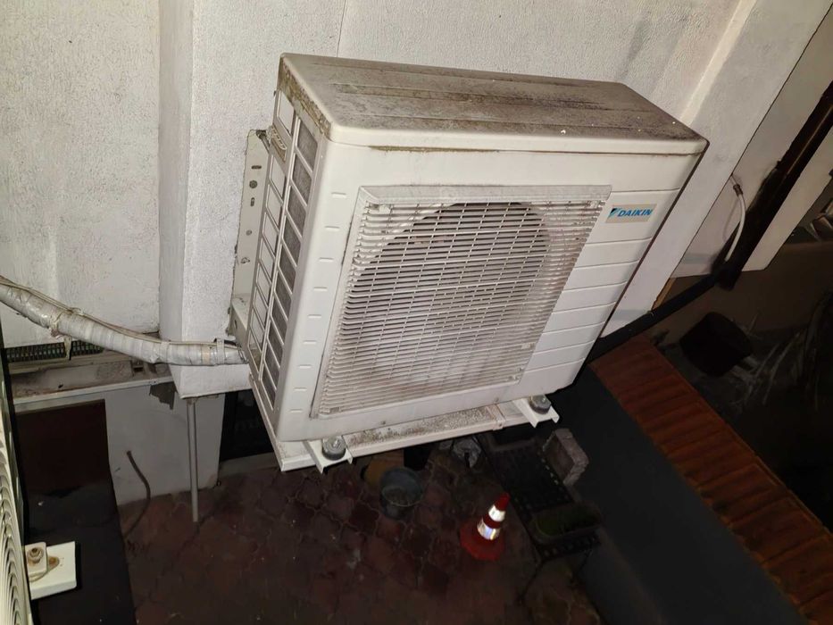 DAIKIN 2 бр. външни тела на климатици
