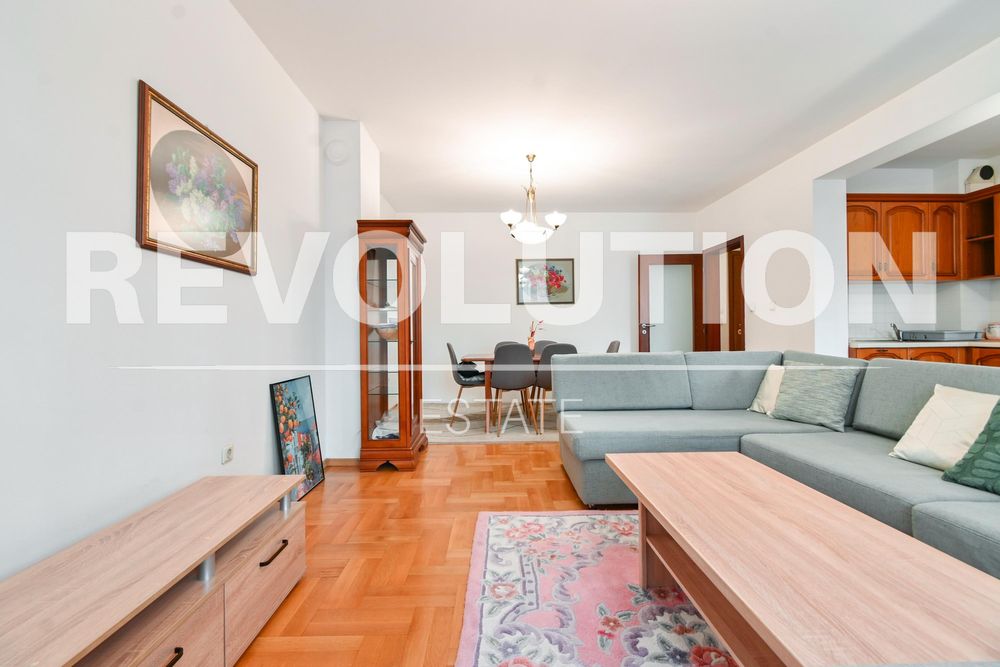 Дава се под наем Двустаен апартамент в София, Стрелбище - 75 кв.м за 715 € - Снимка #4