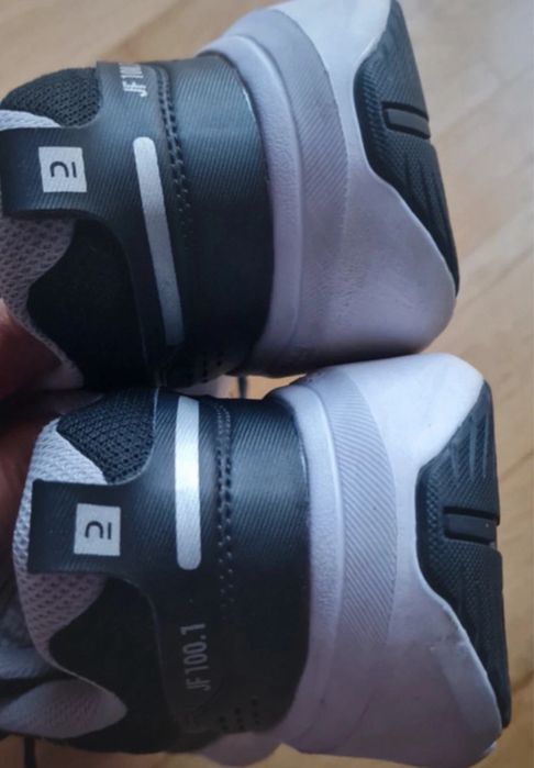 Adidasi universali 39