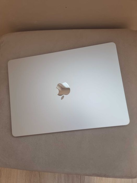 MacBook Air 13″ M4 / 16GB /256GB SSD